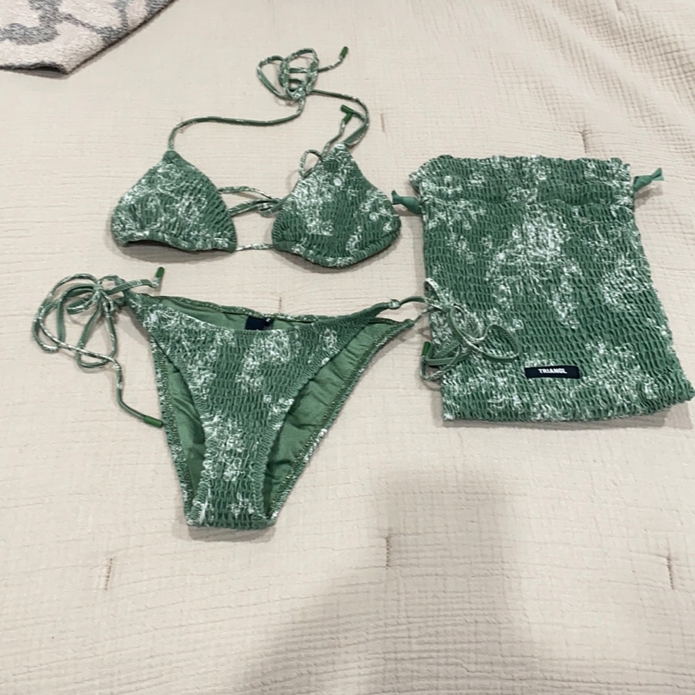 Triangl swim vinca bikini in Sacramento